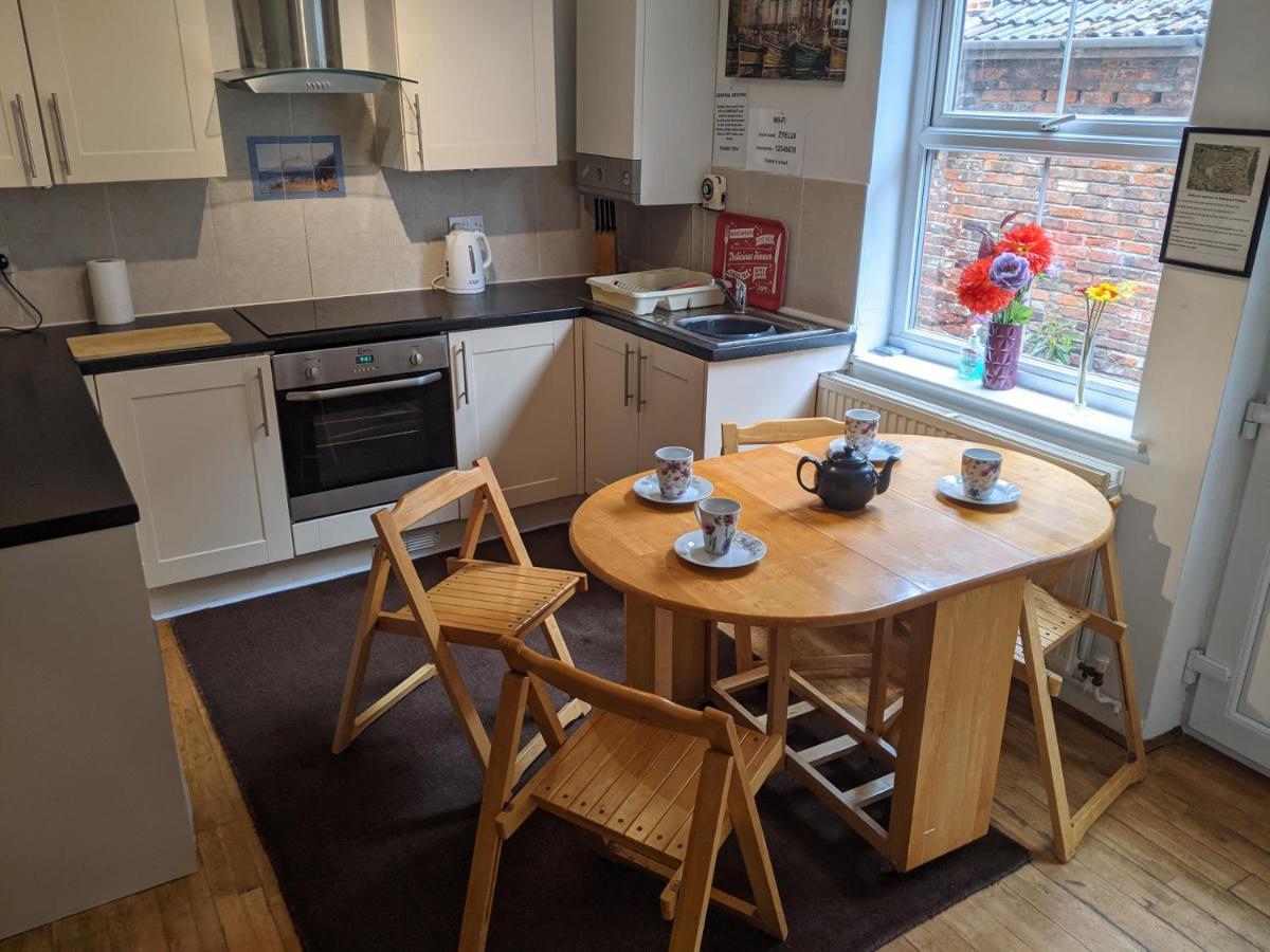 Endeavour Cottage Whitby Sleeps 6 Экстерьер фото