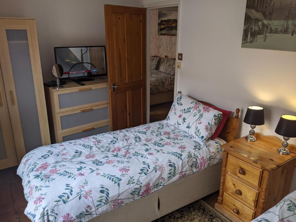 Endeavour Cottage Whitby Sleeps 6 Экстерьер фото