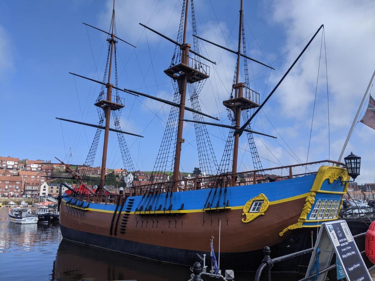 Endeavour Cottage Whitby Sleeps 6 Экстерьер фото