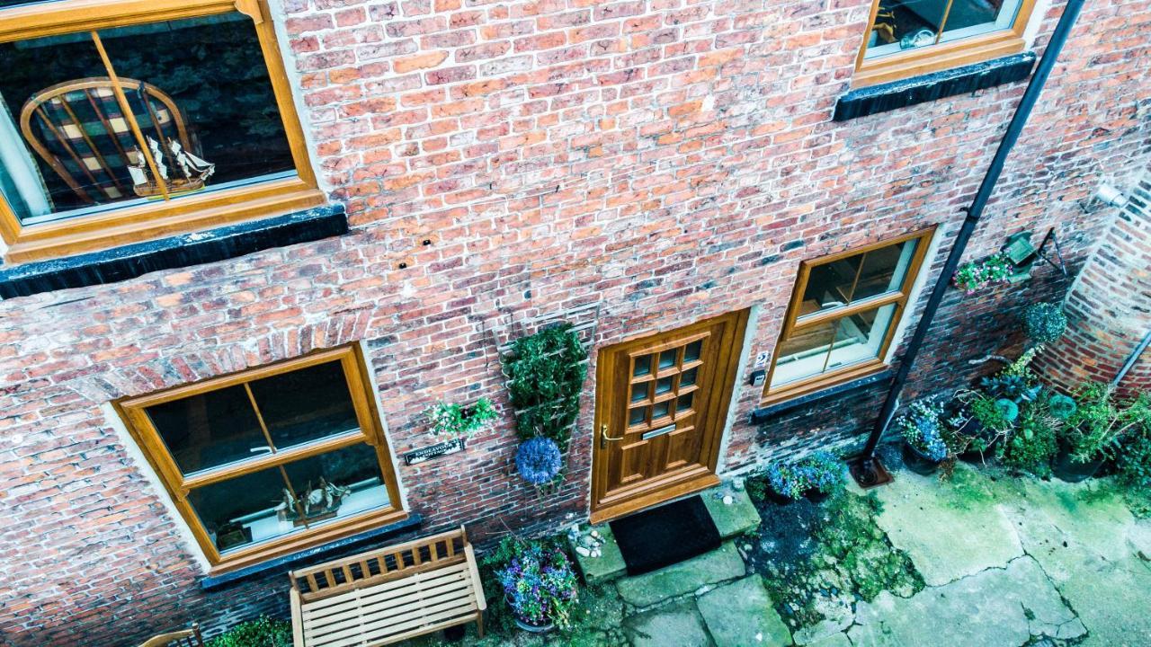 Endeavour Cottage Whitby Sleeps 6 Экстерьер фото